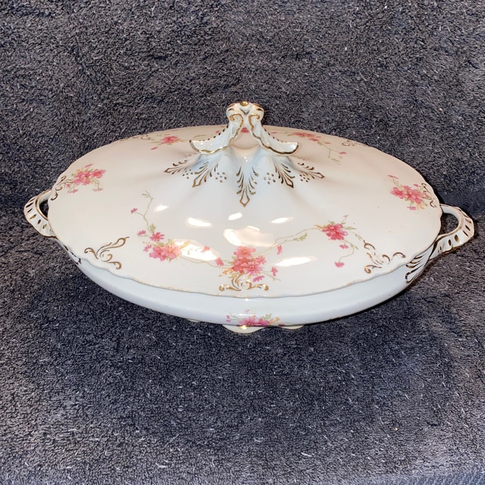 Vintage / Antique Edwin M Knowles Serving Dish With Lid